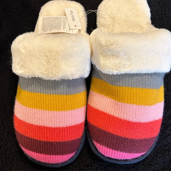 GAP Shoes - GAP slippers.  NWT, size 5-6